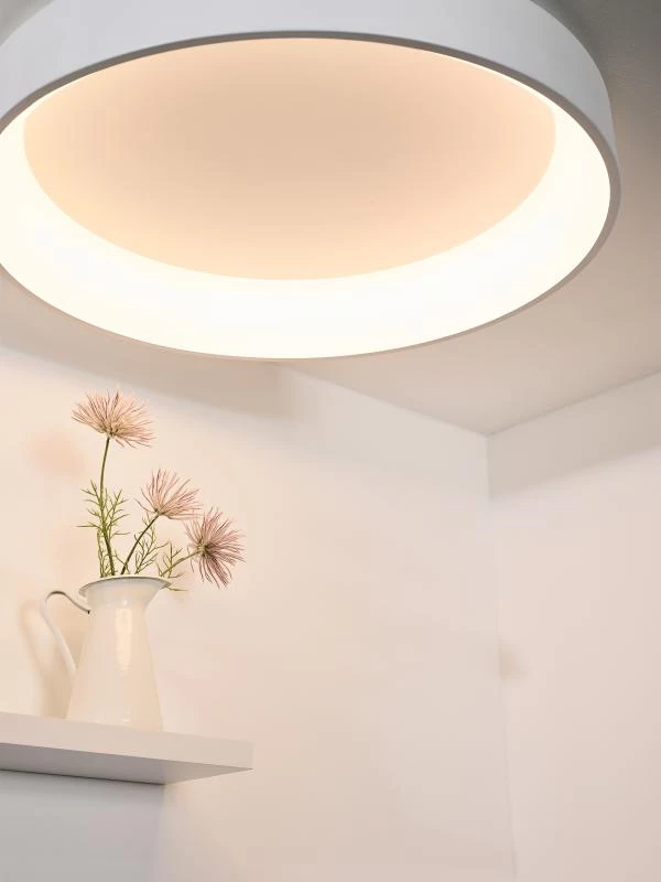 Lucide TALOWE LED - Flush ceiling light - Ø 80 cm - LED Dim. - 1x80W 3000K - White - ambiance 1